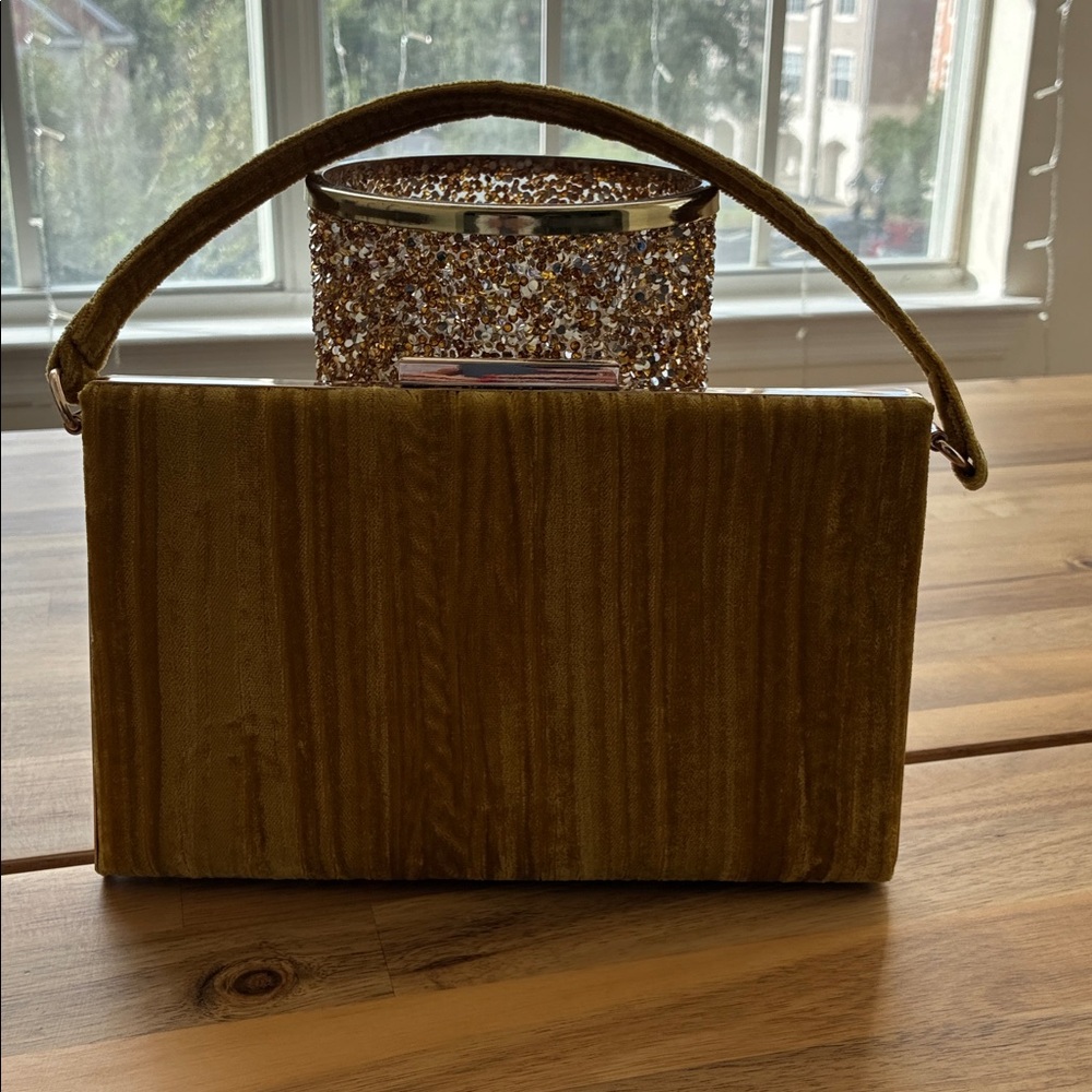 NEW ZARA Golden Velvet Bag - Picture 3 of 4